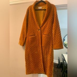 V.de.vinster quilted velvet coat